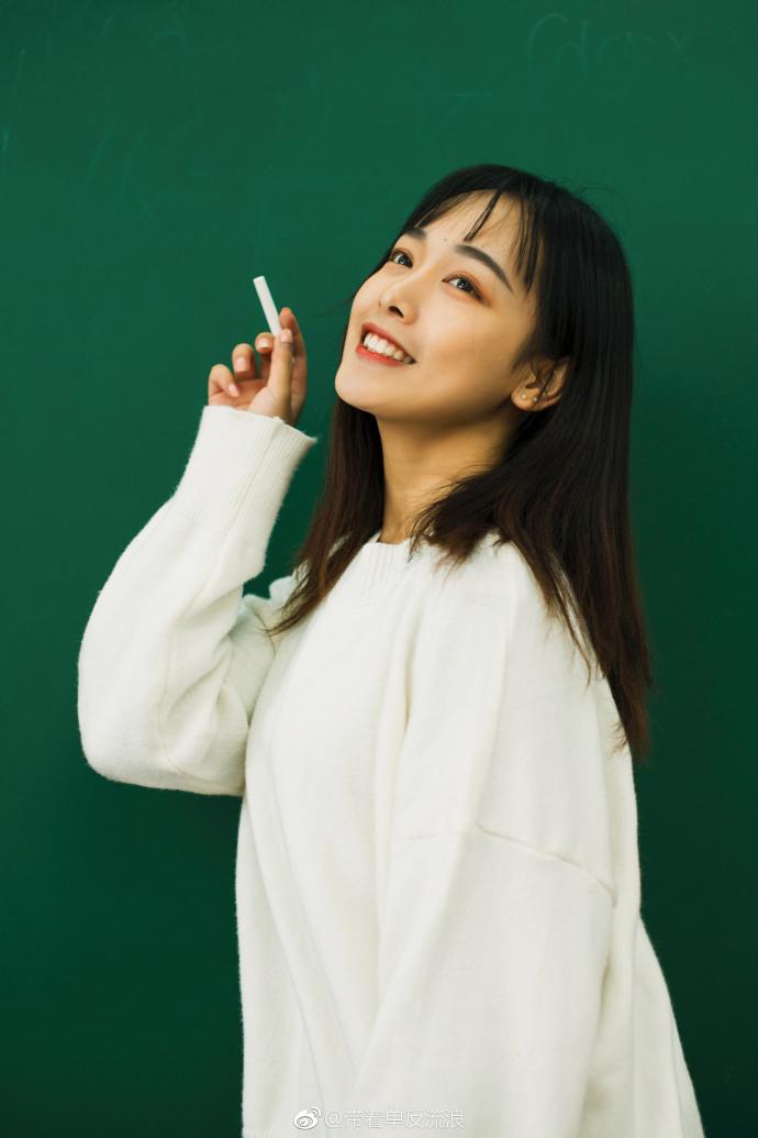 知识改变命运优秀作文